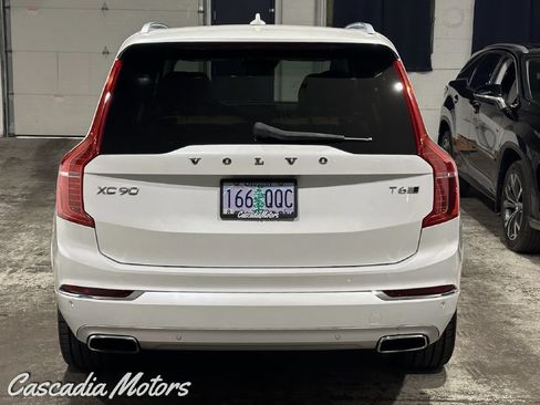 Used 2016 Volvo XC90 T6 AWD/4WD image 7
