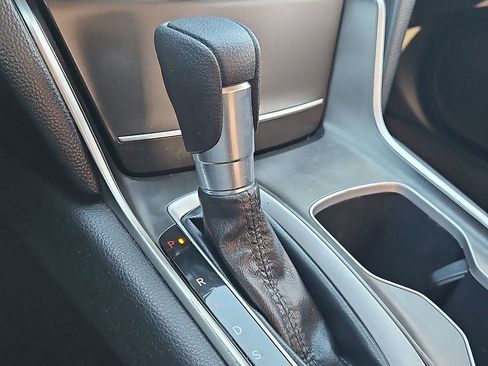 Used 2019 Honda Accord LX image 20