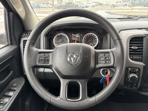 Used 2018 RAM 1500 Express w/ Express Value Package image 14