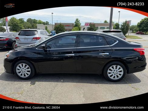 Used 2019 Nissan Sentra S FWD image 2