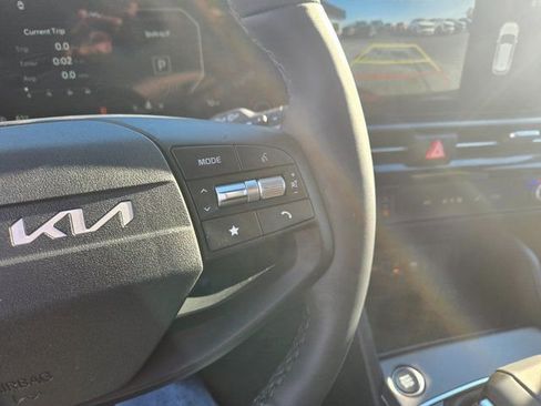 New 2026 Kia Sportage SX image 17