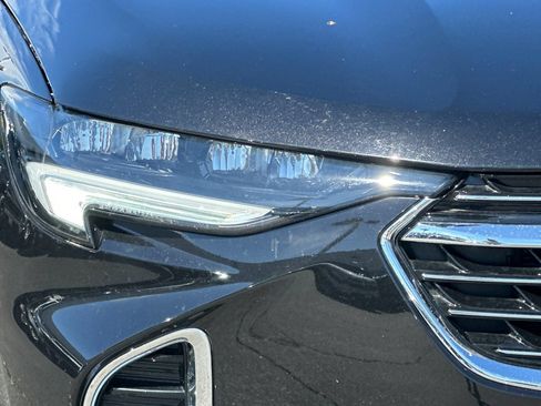 Used 2021 Buick Envision Essence FWD image 44