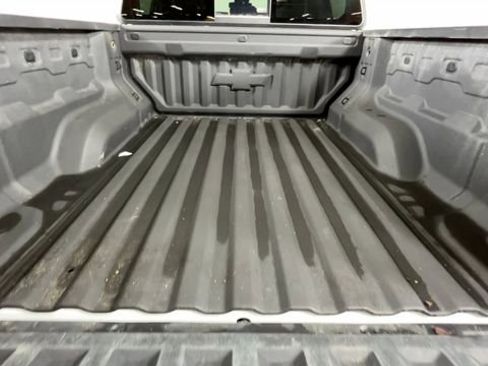 Used 2025 Chevrolet Colorado Trail Boss AWD/4WD image 15