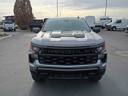 New 2026 Chevrolet Silverado 1500 Custom Trail Boss w/ Dark Appearance Package image 17