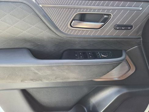 Certified 2025 INFINITI QX80 Autograph AWD/4WD image 12