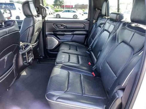 Used 2019 RAM 1500 Limited AWD/4WD image 12
