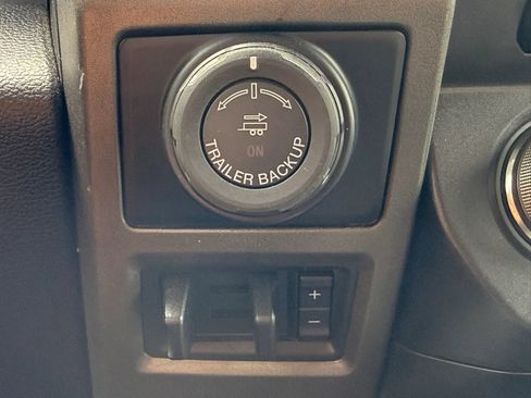 Used 2017 Ford F150 Raptor w/ Equipment Group 802A Luxury AWD/4WD image 29