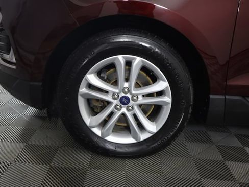Used 2020 Ford Edge SEL w/ Convenience Package AWD/4WD image 17