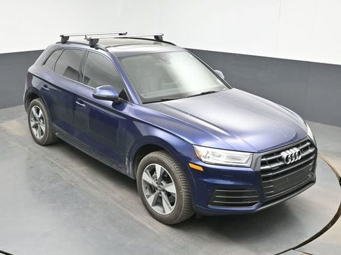 Used 2020 Audi Q5 2.0T Premium w/ Titanium Sport Package image 19