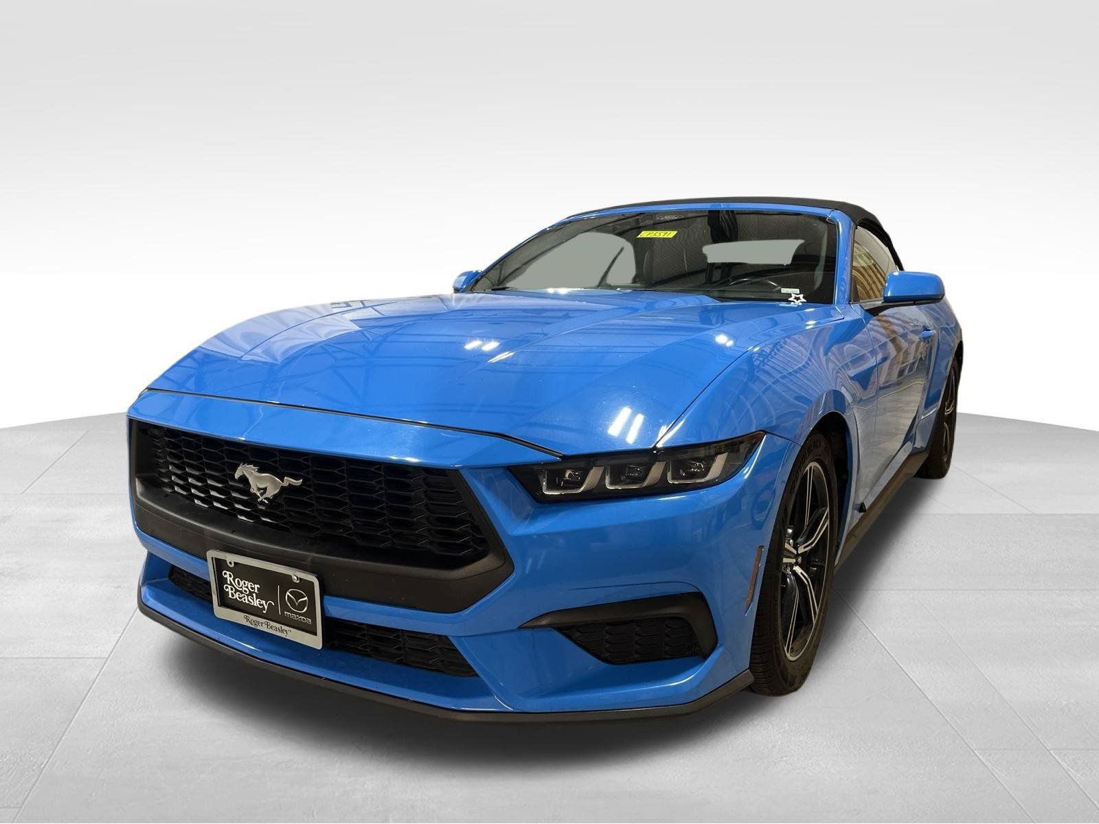 Used 2024 Ford Mustang Premium RWD image 1