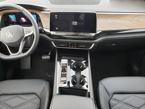 New 2026 Volkswagen Atlas SE AWD/4WD image 9