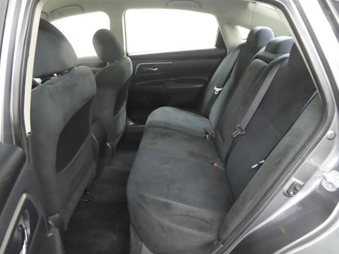 Used 2015 Nissan Altima 2.5 S w/ Power Driver Seat Package FWD image 25