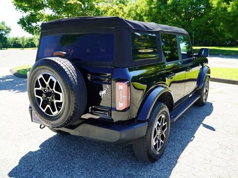 Used 2022 Ford Bronco Outer Banks image 9