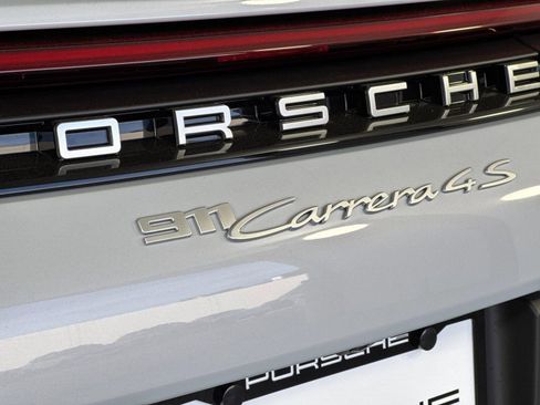 New 2026 Porsche 911 Carrera 4S image 31