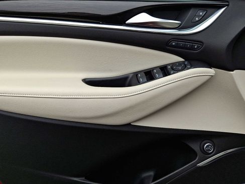 Certified 2022 Buick Enclave Premium w/ Surround and Sites Package FWD image 16
