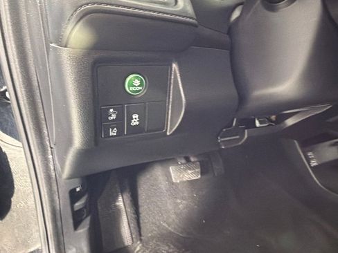 Used 2021 Honda HR-V EX image 13