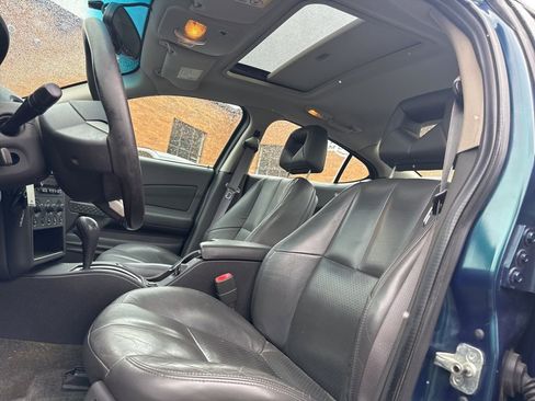 Used 2005 Pontiac Grand Prix GT w/ Leather Trim Package image 5