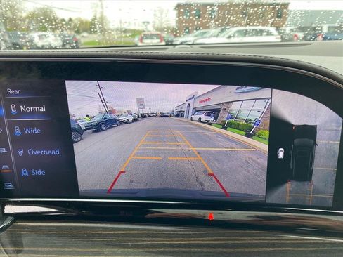 Used 2021 Cadillac Escalade Sport w/ Driver Assist Tech Package AWD/4WD image 18