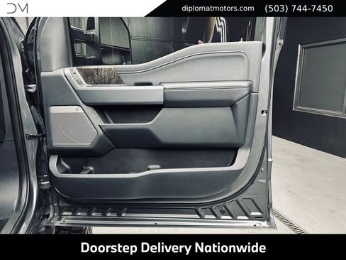 Used 2024 Ford F250 Lariat w/ Lariat Ultimate Package AWD/4WD image 30