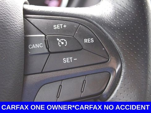 Used 2017 Dodge Challenger SXT image 26