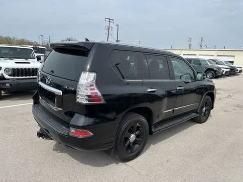 Used 2015 Lexus GX 460 w/ Navigation Package image 19