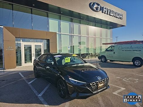 Certified 2023 Hyundai Elantra Blue w/ Cargo Package image 7