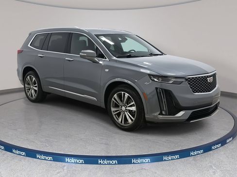 Used 2021 Cadillac XT6 Premium Luxury AWD/4WD image 4