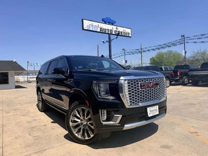 Used 2021 GMC Yukon XL Denali w/ Denali Ultimate Package