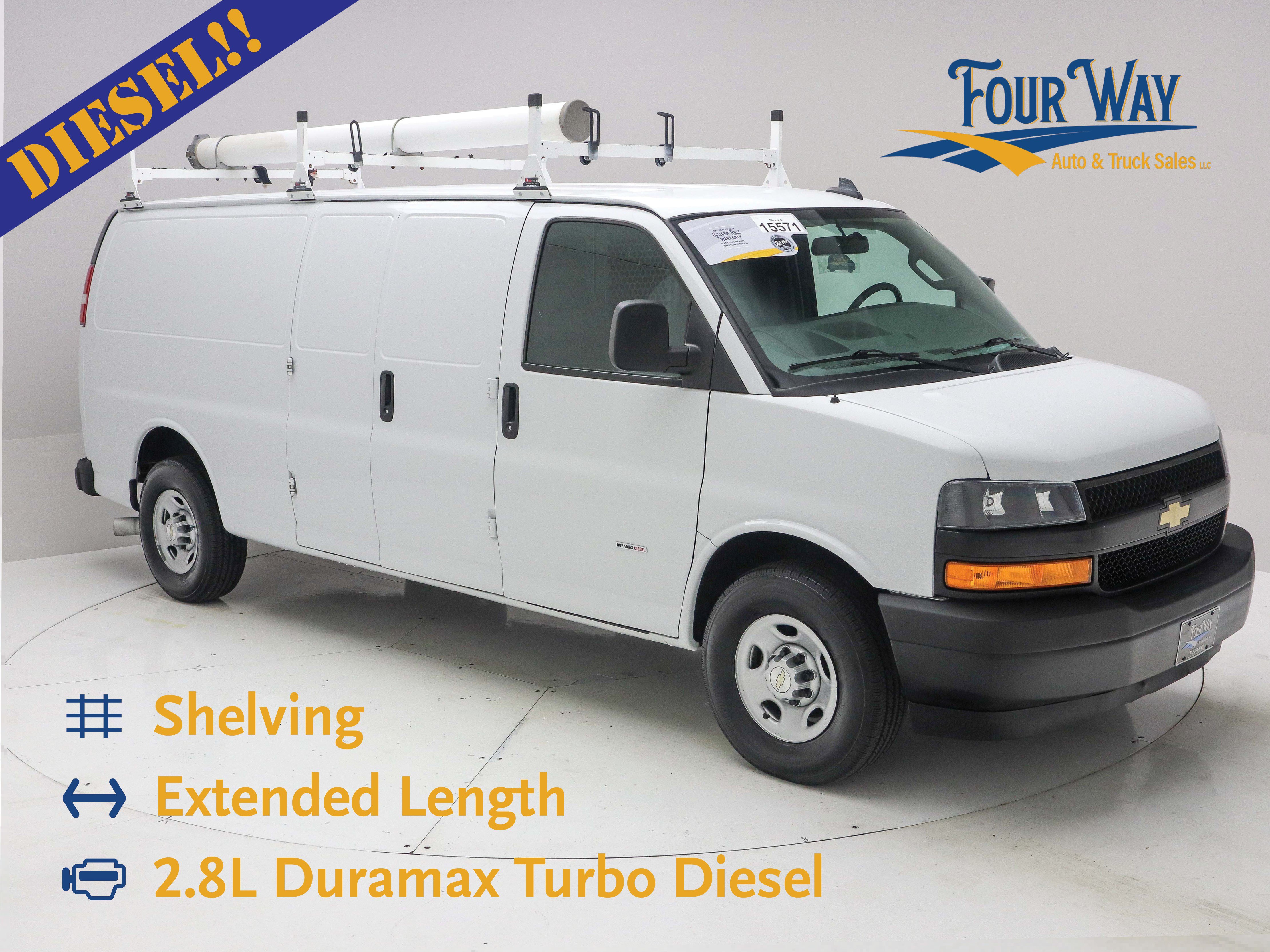 Used 2021 Chevrolet Express 2500 Extended RWD image 1