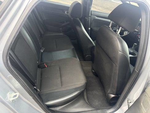 Used 2022 Honda Civic Sport image 17