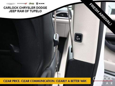 Used 2020 Chrysler Pacifica Touring-L Plus w/ Advanced Safetytec Group image 32
