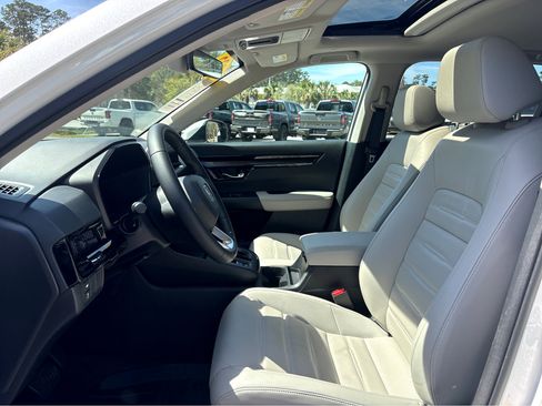 Used 2025 Honda CR-V EX-L image 13