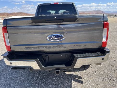 Used 2019 Ford F250 XLT w/ XLT Value Package AWD/4WD image 7
