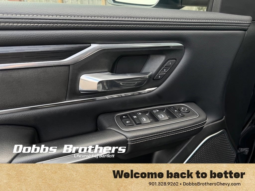 Used 2023 RAM 1500 Laramie AWD/4WD image 15