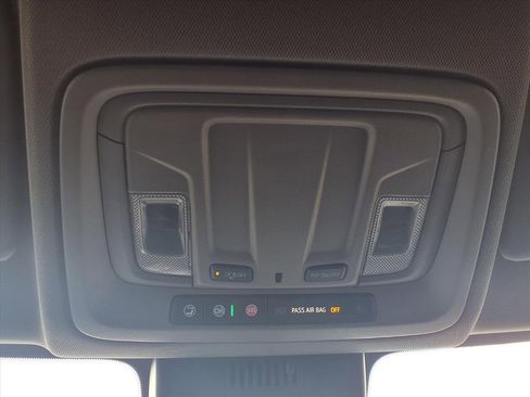 Used 2023 Chevrolet Silverado 1500 Custom Trail Boss w/ LPO, Dark Essentials Package image 9