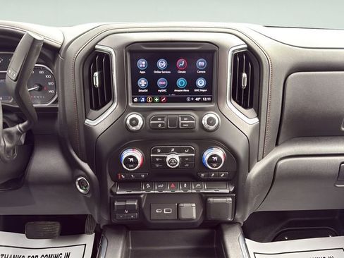 Used 2023 GMC Sierra 3500 AT4 w/ Gooseneck/5TH Wheel Package image 18