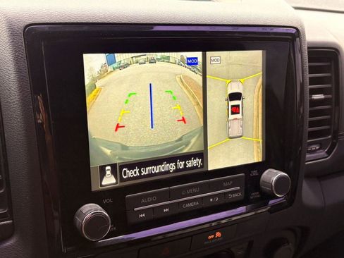 Used 2022 Nissan Frontier PRO-4X w/ Pro-4X Premium Package image 31