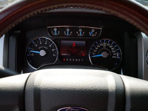Used 2013 Ford F150 King Ranch w/ King Ranch Luxury Pkg AWD/4WD image 21