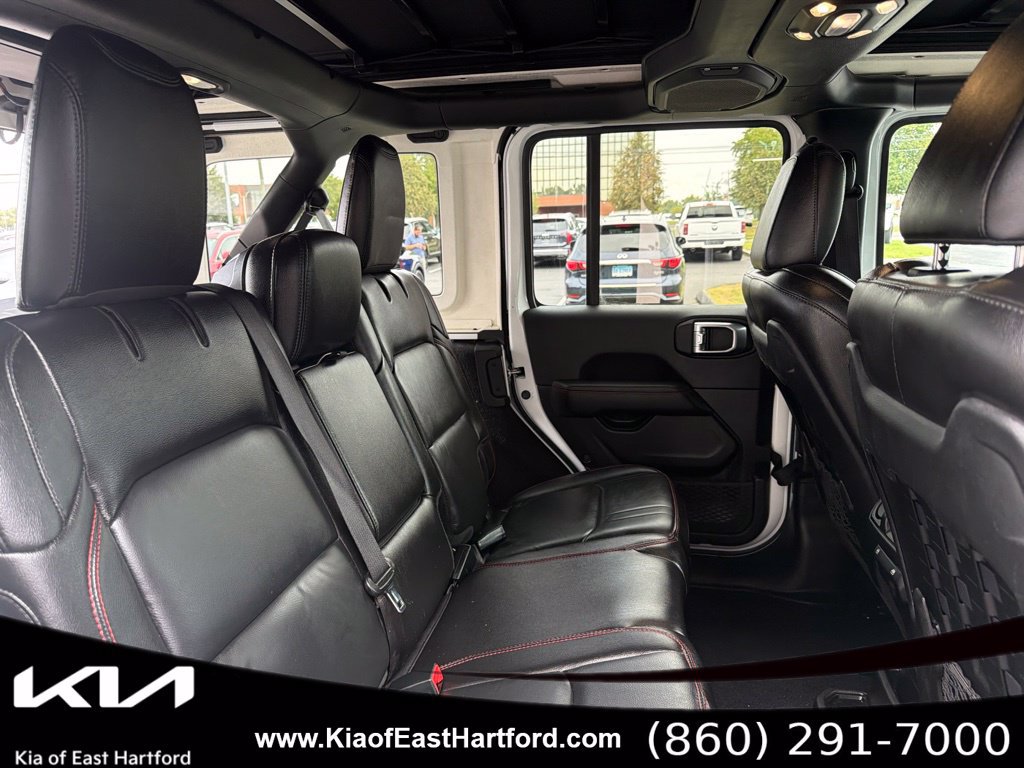 Used 2021 Jeep Wrangler Unlimited Rubicon AWD/4WD image 13