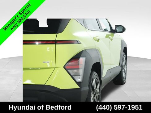Used 2024 Hyundai Kona SEL AWD/4WD image 47