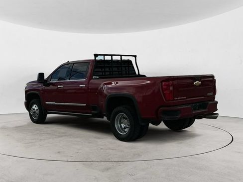 Used 2024 Chevrolet Silverado 3500 High Country w/ High Country Premium Package AWD/4WD image 3