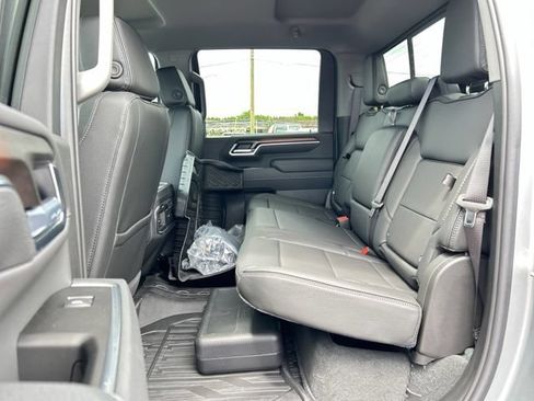 New 2026 GMC Sierra 2500 Denali w/ Technology Package AWD/4WD image 15