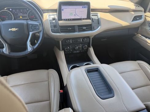 Used 2021 Chevrolet Tahoe Premier w/ Premium Package AWD/4WD image 20