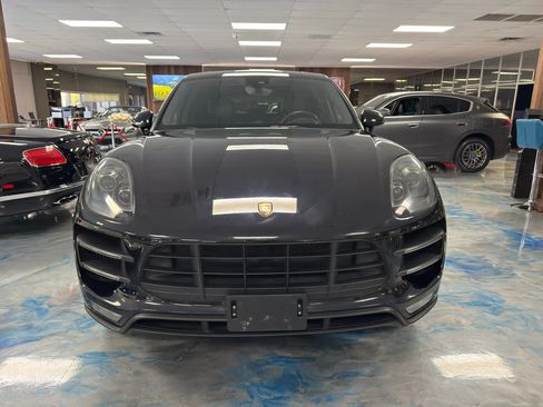 Used 2015 Porsche Macan Turbo image 2