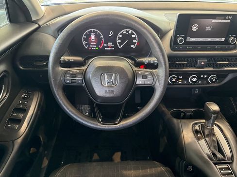Used 2023 Honda HR-V LX image 13