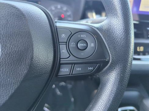 Used 2024 Toyota Corolla LE FWD image 13