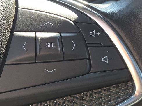 Used 2020 Cadillac XT5 Sportv image 11