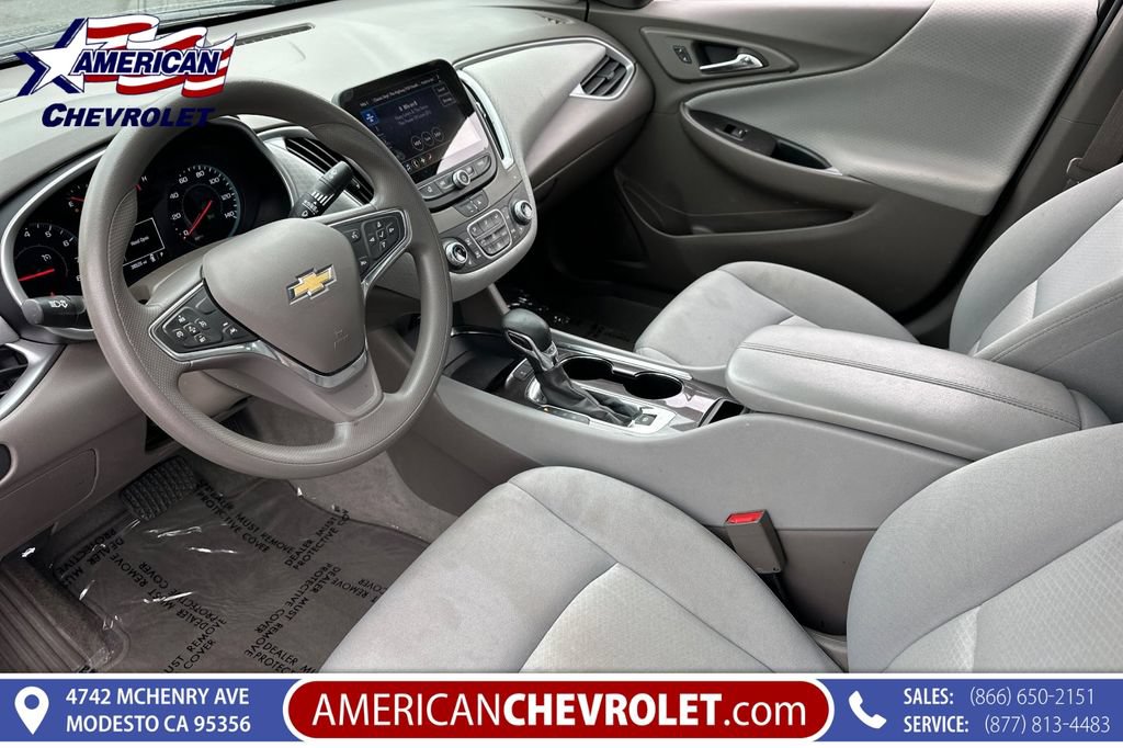 Used 2025 Chevrolet Malibu LT FWD image 10