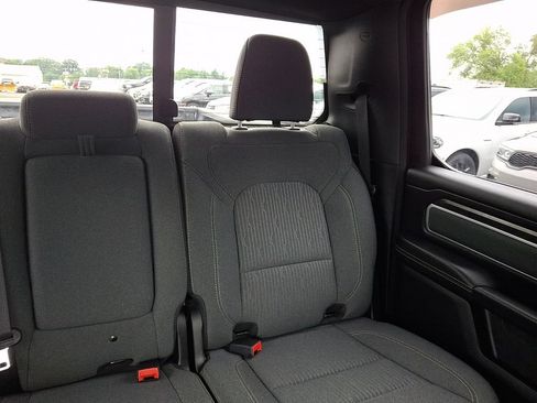 Used 2021 RAM 1500 Big Horn AWD/4WD image 21