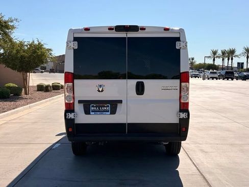 Used 2025 RAM ProMaster 2500 w/ U-Haul Equipment Group FWD image 8